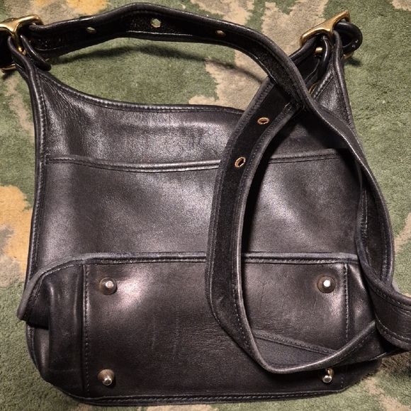 Coach Black Leather Shoulder Bag - Picture 4 of 10